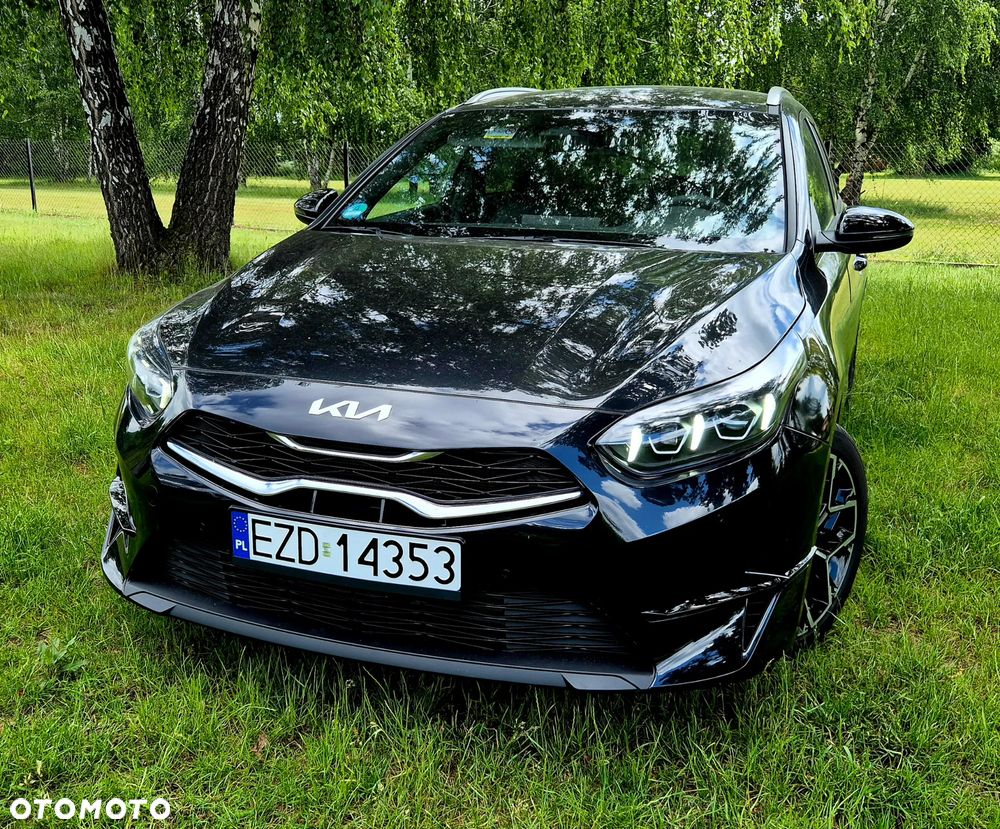 Kia Ceed - 1