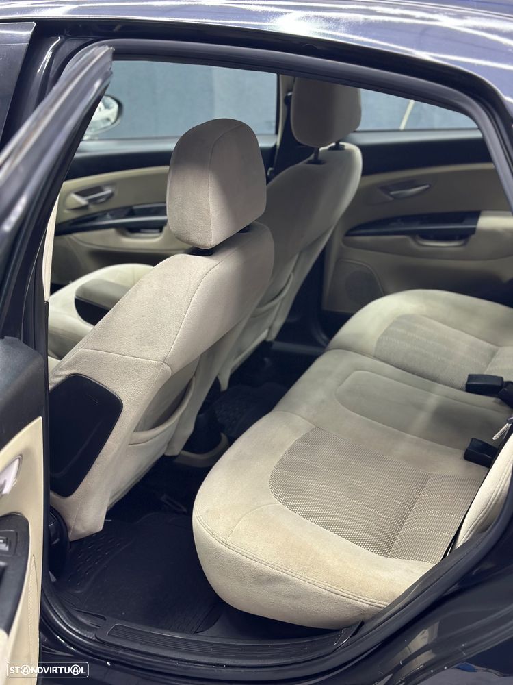 Fiat Linea 1.3 M-Jet Emotion - 9