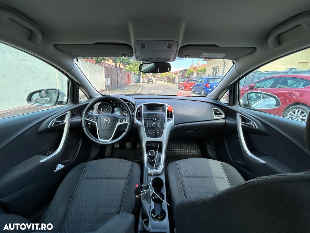 Opel Astra 1.4 ECOTEC Essentia - 4