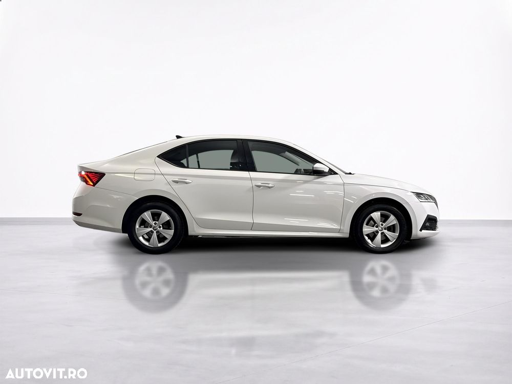 Skoda Octavia - 7