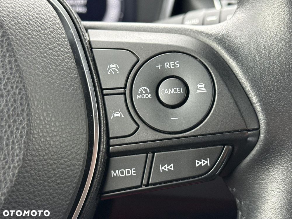 Toyota Corolla - 16