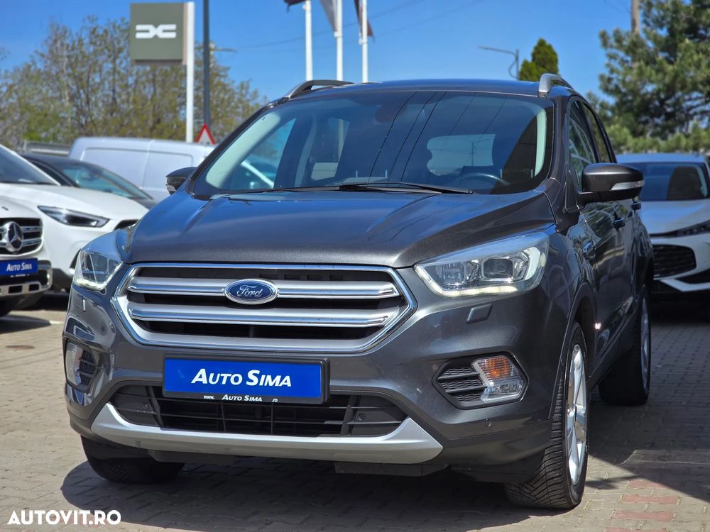 Ford Kuga - 4