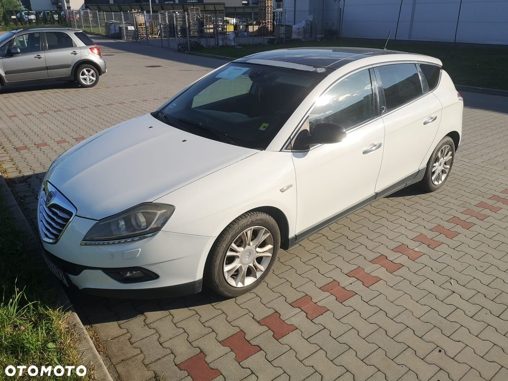 Lancia Delta 1.4 T-Jet Silver - 1