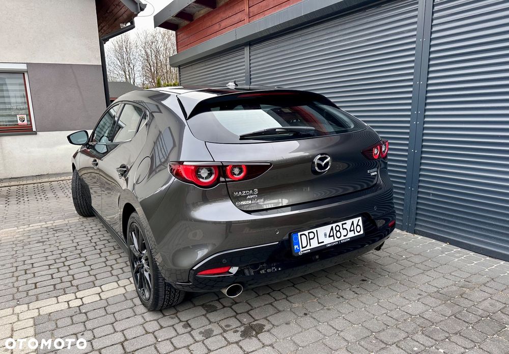 Mazda 3 - 8
