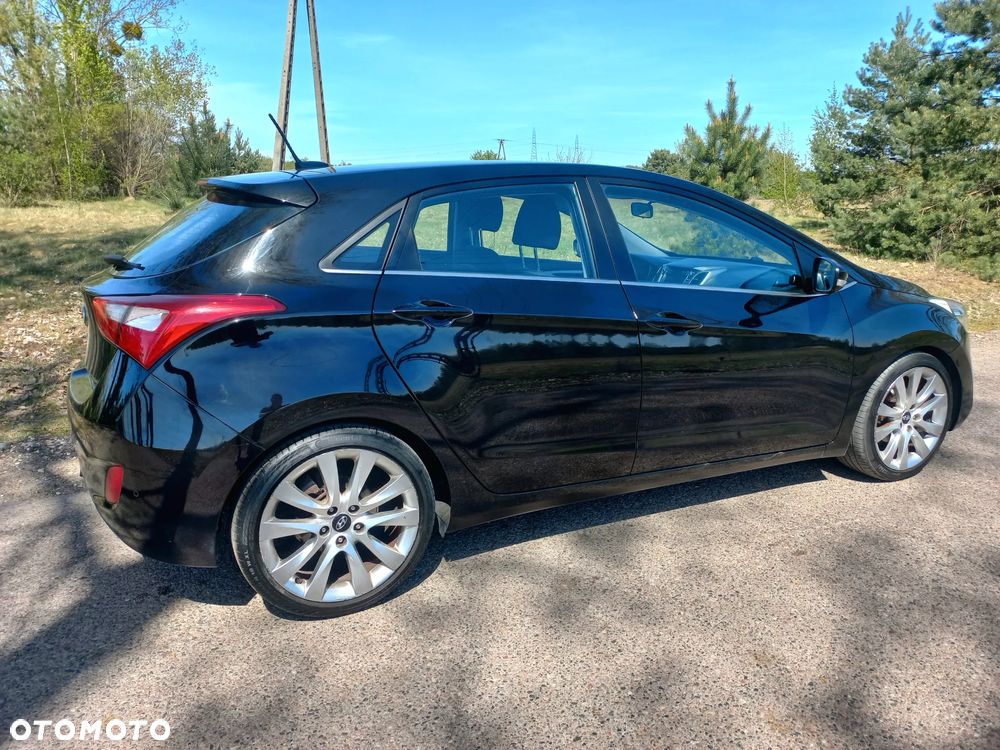 Hyundai i30 1.6 GDI Premium - 24