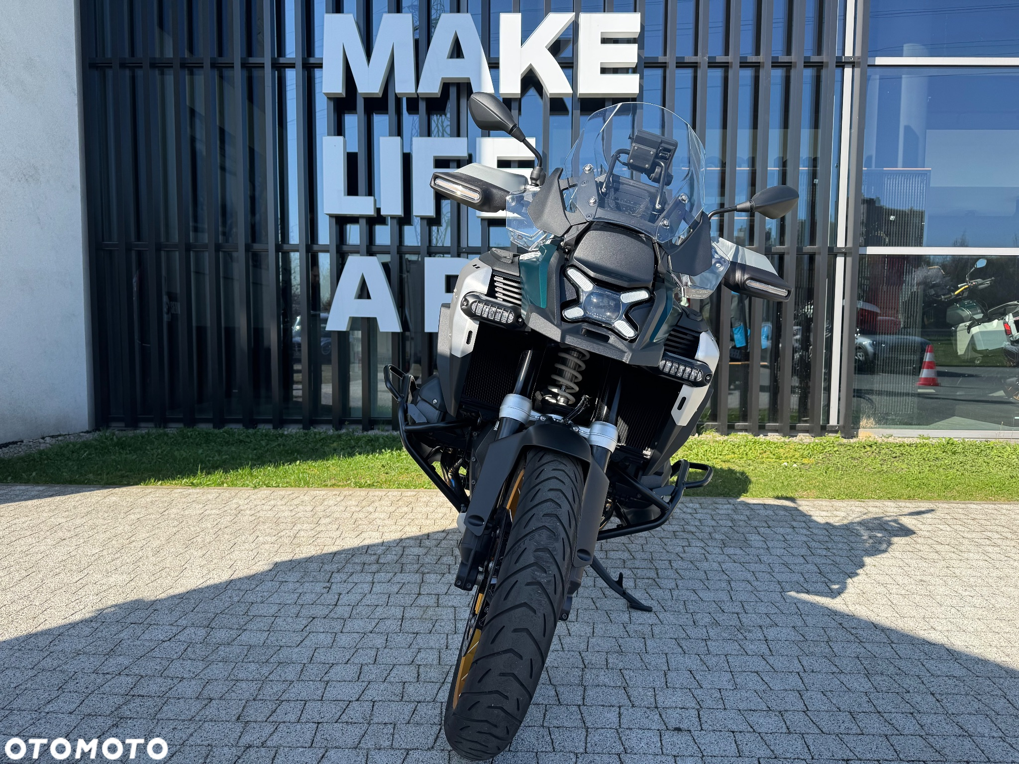 BMW Adventure
