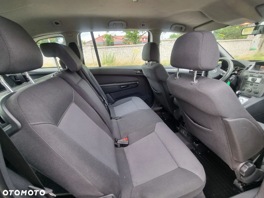 Opel Zafira 1.8 Cosmo EasyTronic EU5 - 7