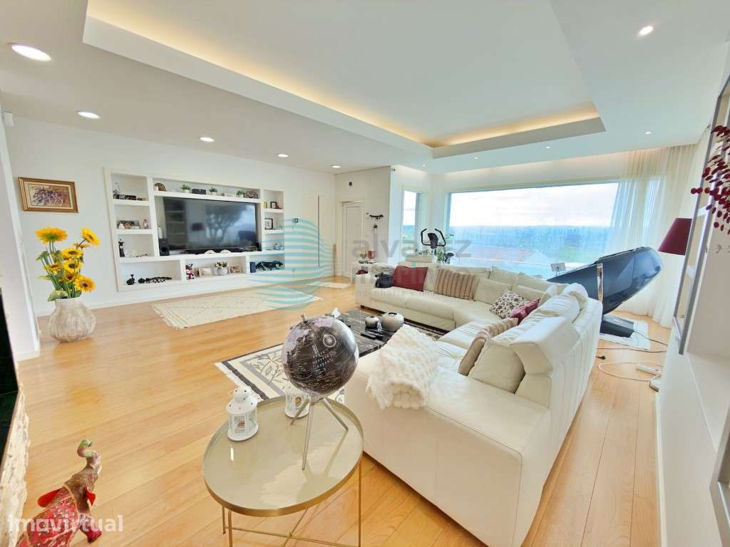 Excelente Moradia / Quintinha com Piscina, com 2392m2 de área de te... - Grande imagem: 5/60