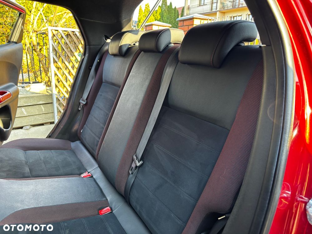 Nissan Juke 1.6 N-Connecta Xtronic EU6 - 28