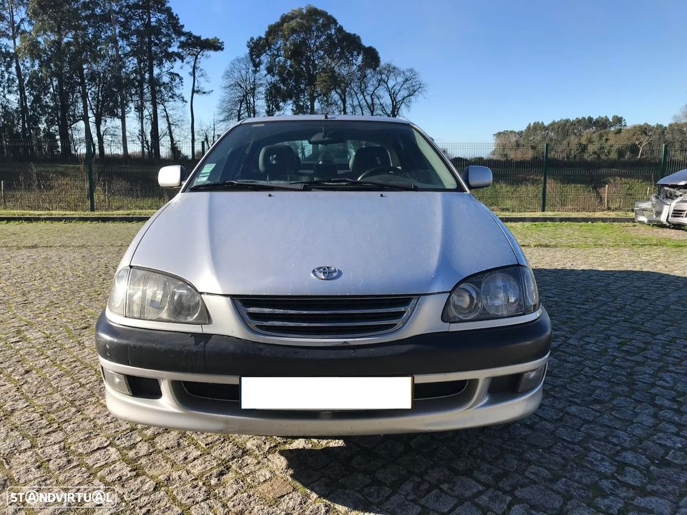 Toyota Avensis T22 1.6 110cv 5P 1999 - Para Peças - 1