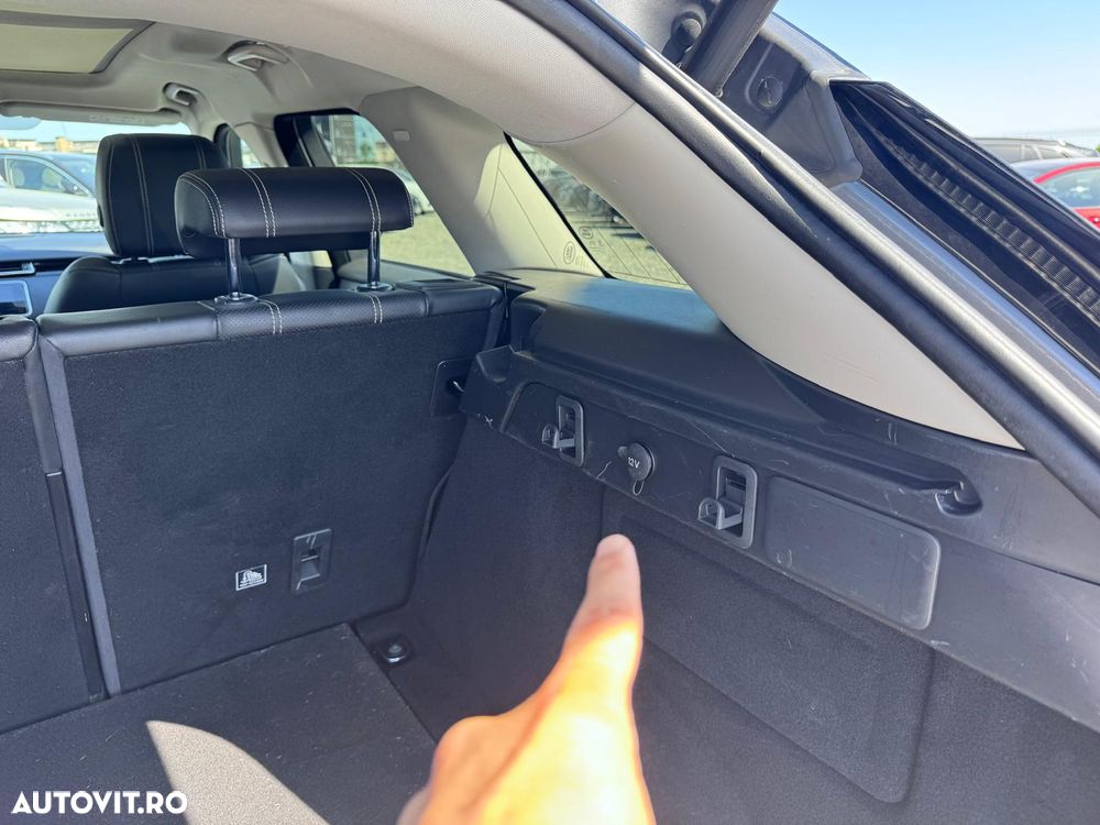 Land Rover Range Rover Velar 2.0 R-Dynamic SE - 31