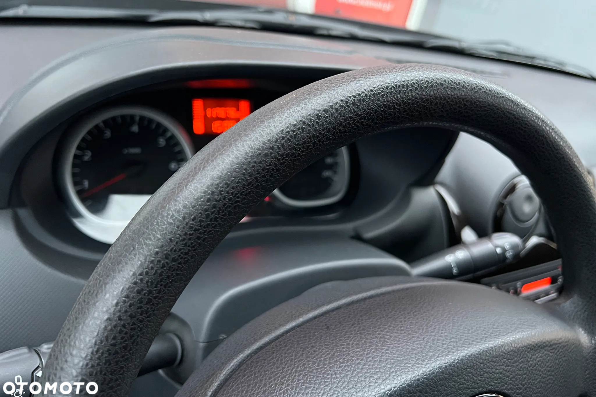 Dacia Duster 1.6 - 22