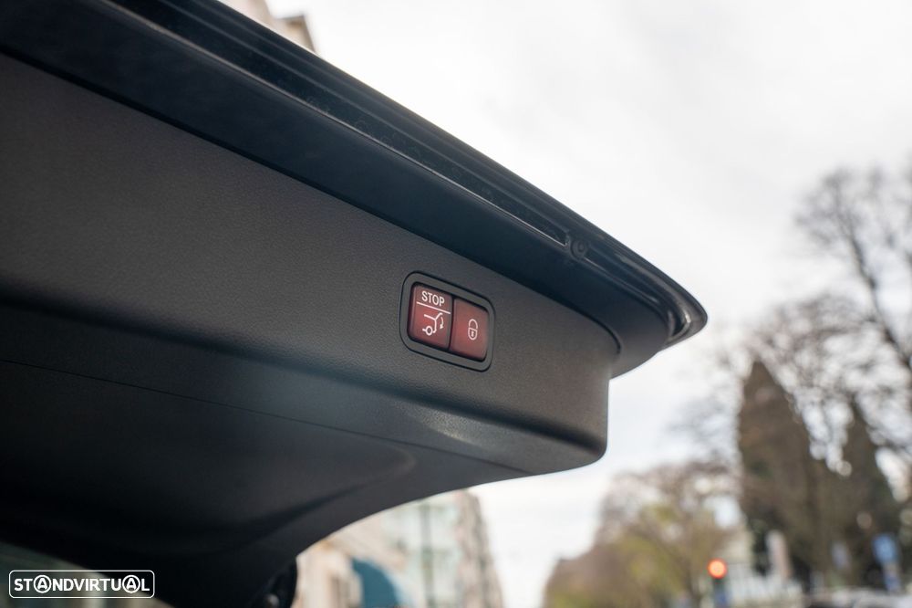 Mercedes-Benz E 300 de 4Matic All-Terrain - 35