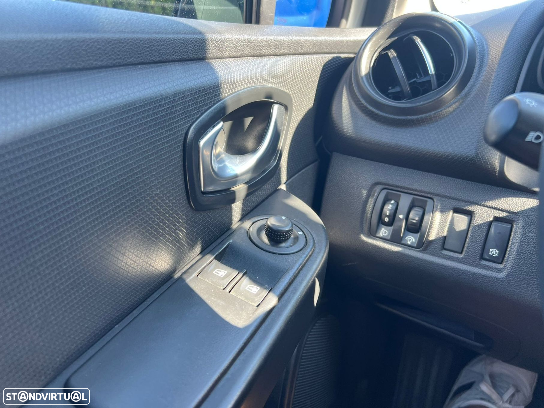 Renault Clio 1.5 dCi Confort - 29