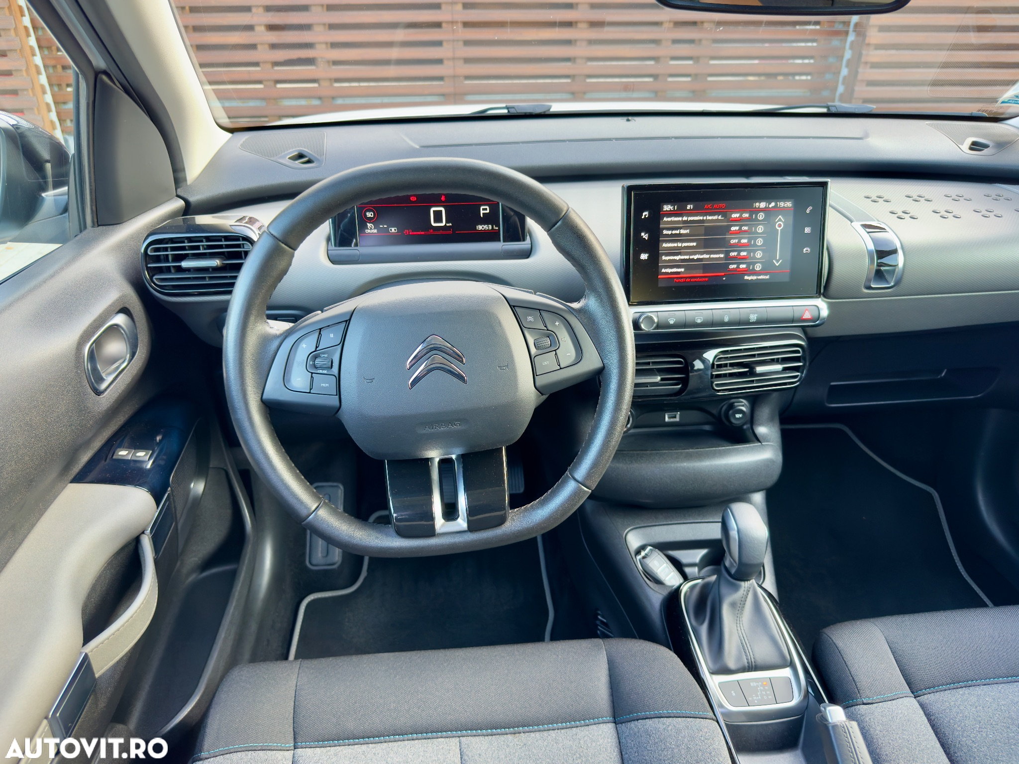 Citroën C4 Cactus BlueHDi 120 Stop&Start EAT6 Shine - 21