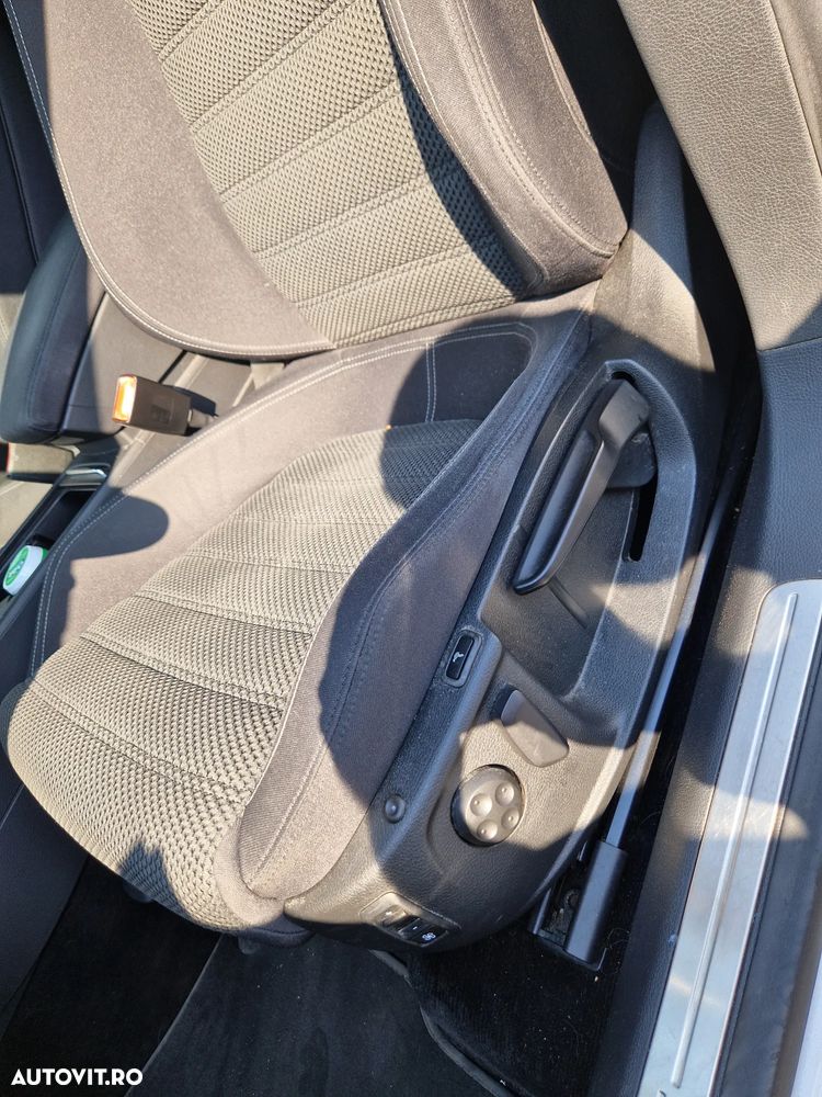 Volkswagen Passat CC - 10