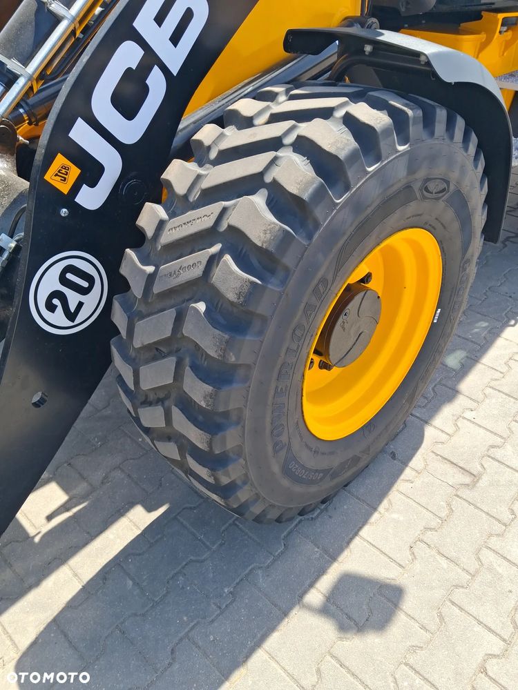 JCB 409 STAGE V - 8