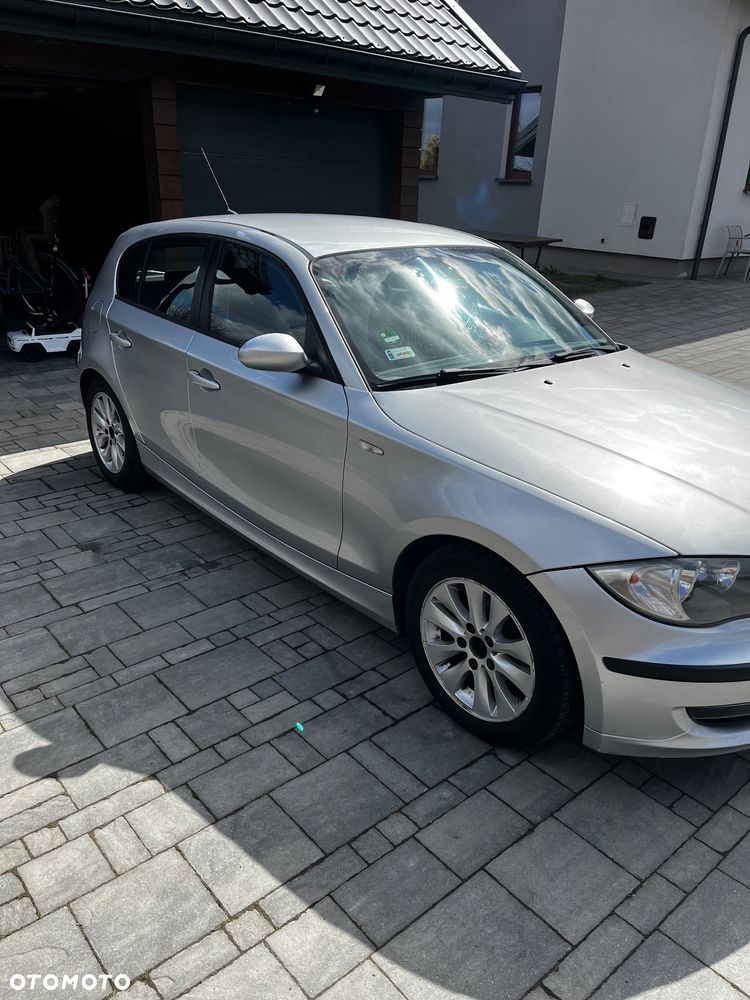 BMW Seria 1 118d DPF - 5