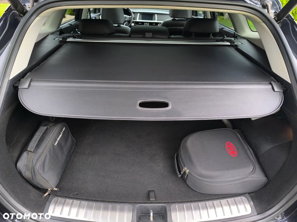 Kia Optima Plug-in Hybrid - 36