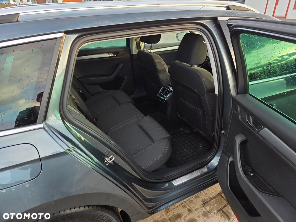 Skoda Superb 2.0 TSI Style DSG - 10