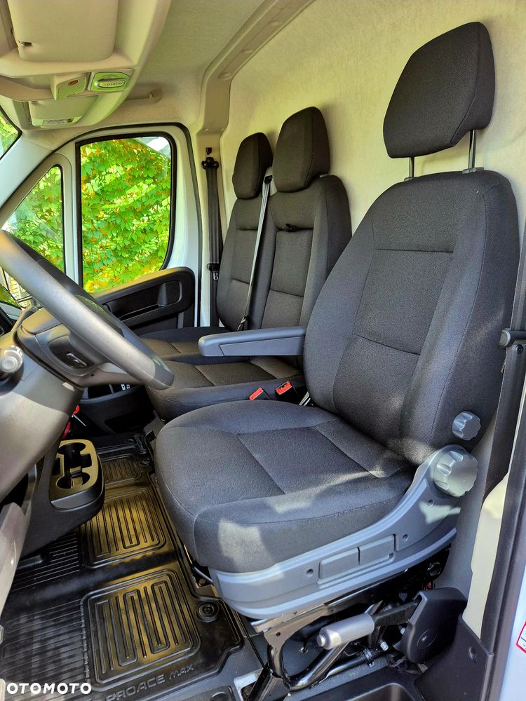 Toyota Proace max - 19