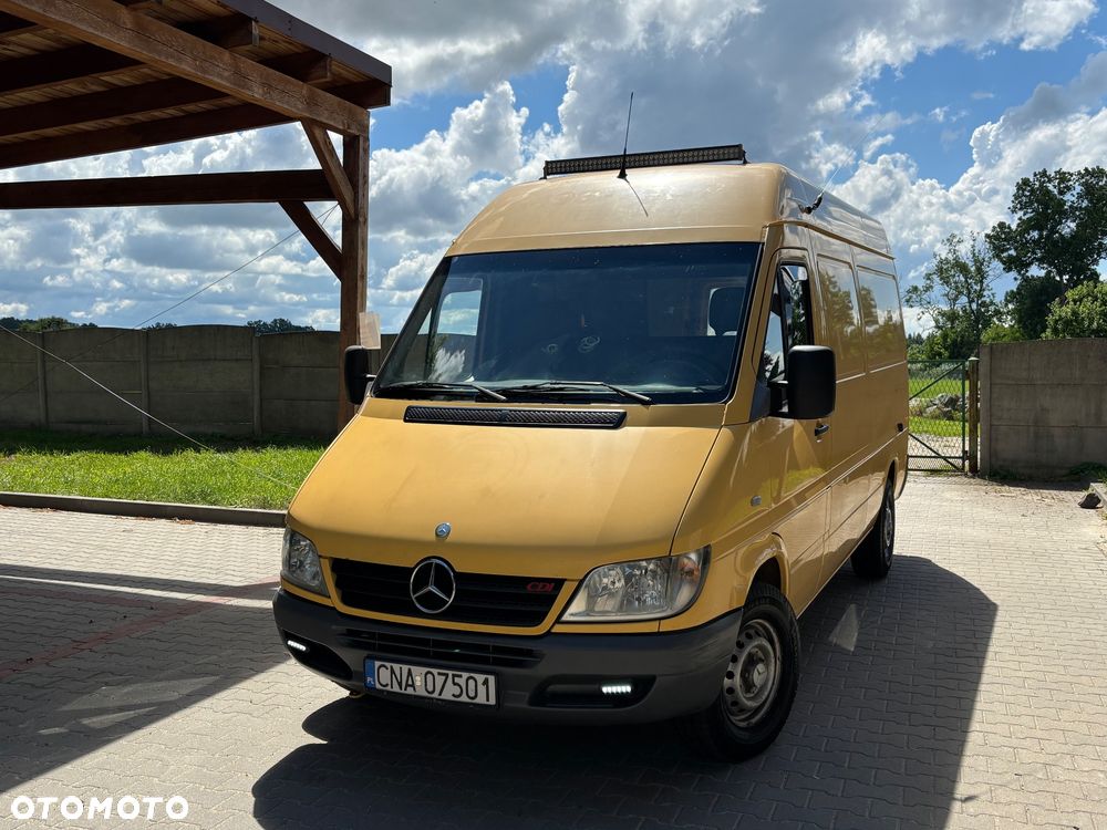 Mercedes-Benz 311 CDI - 29