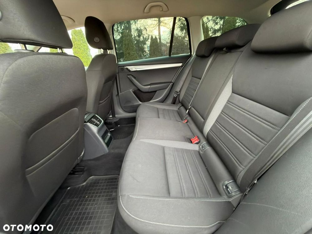 Skoda Octavia 1.6 TDI Ambition - 9