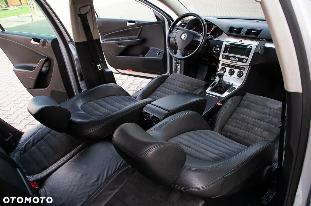 Volkswagen Passat 1.8 TSI Highline - 18