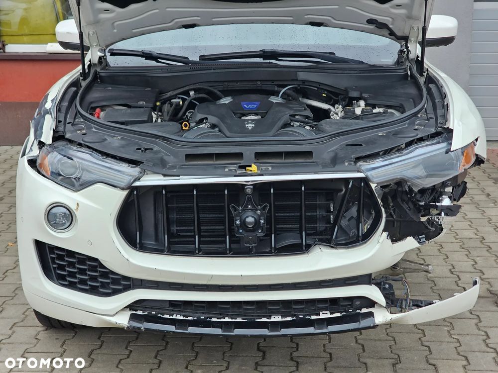Maserati Levante S Q4 GranSport - 13