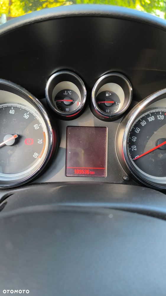 Opel Astra 1.4 Turbo - 12