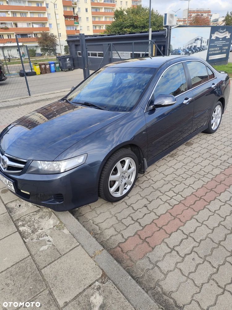 Honda Accord 2.0 Comfort - 2