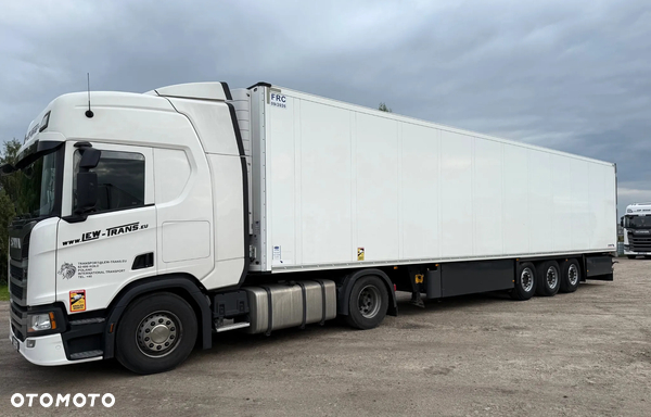 Schmitz Cargobull SKO