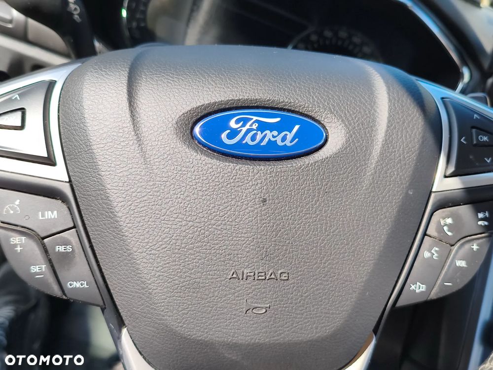 Ford Mondeo 2.0 TDCi Titanium PowerShift - 18