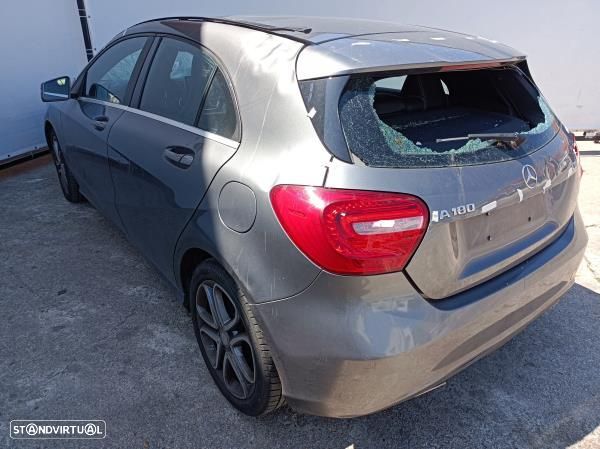 Para Peças Mercedes-Benz A-Class (W176) - 5