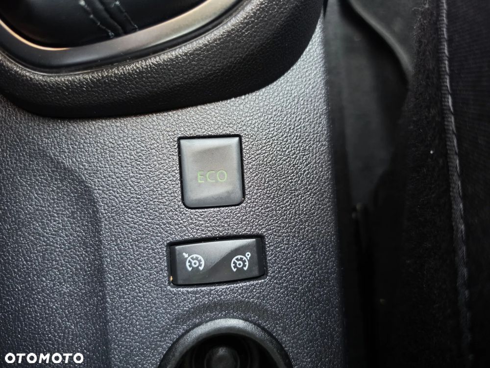 Renault Captur (ENERGY) TCe 90 INTENS - 24