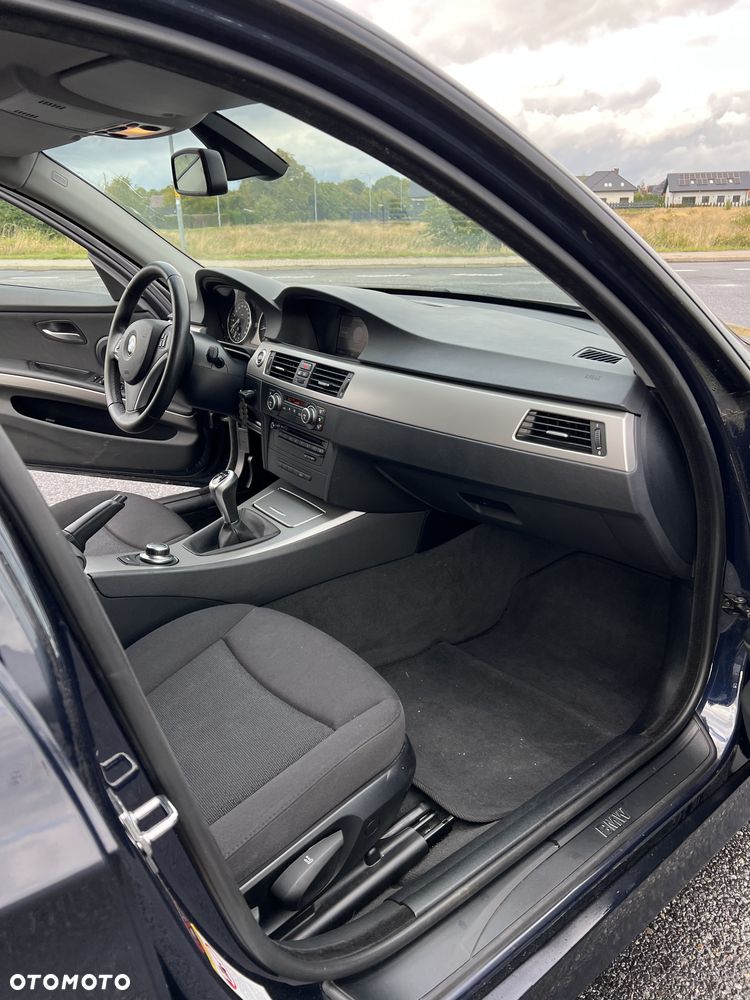 BMW Seria 3 - 8
