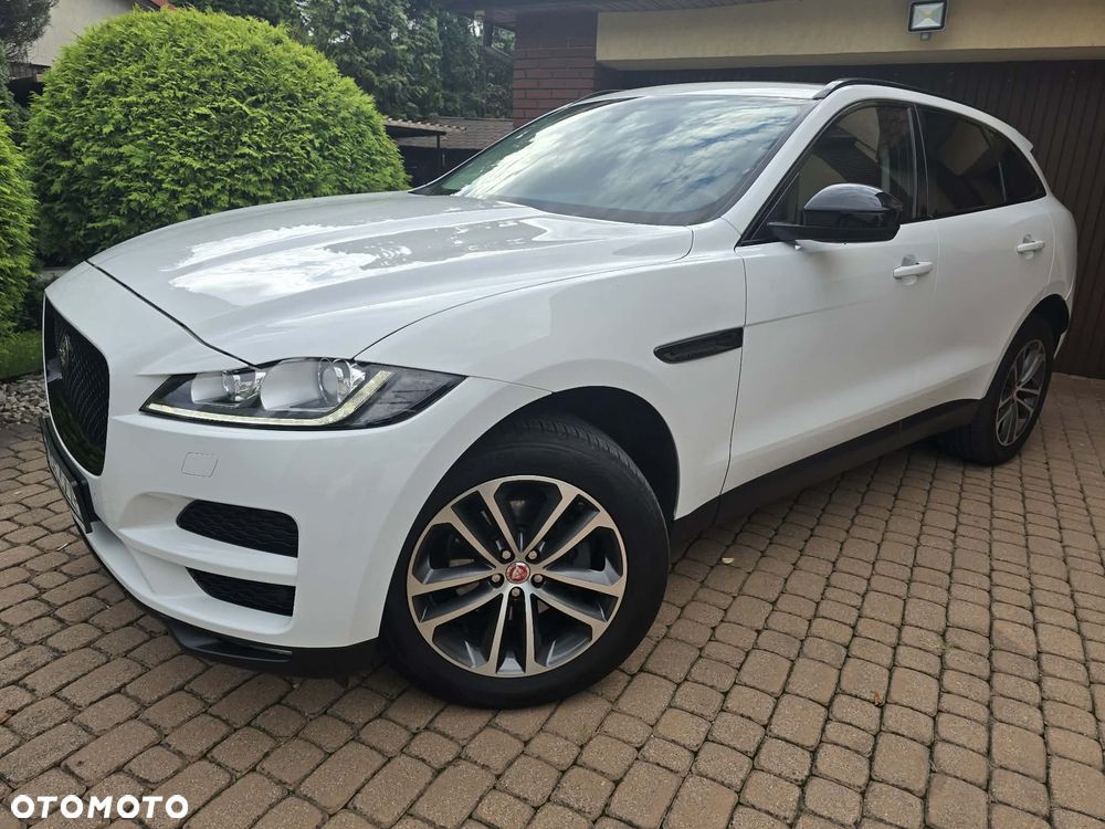 Jaguar F-Pace 2.0 i4D AWD R-Sport - 2