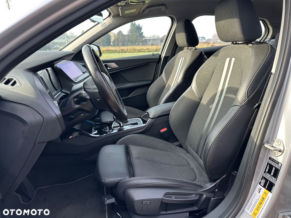 BMW Seria 1 118d Sport Line Shadow - 12