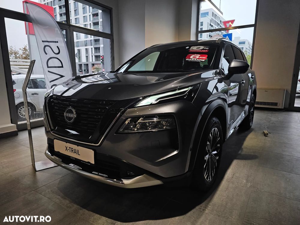 Nissan X-Trail e4ORCE 5 locuri Tekna - 13