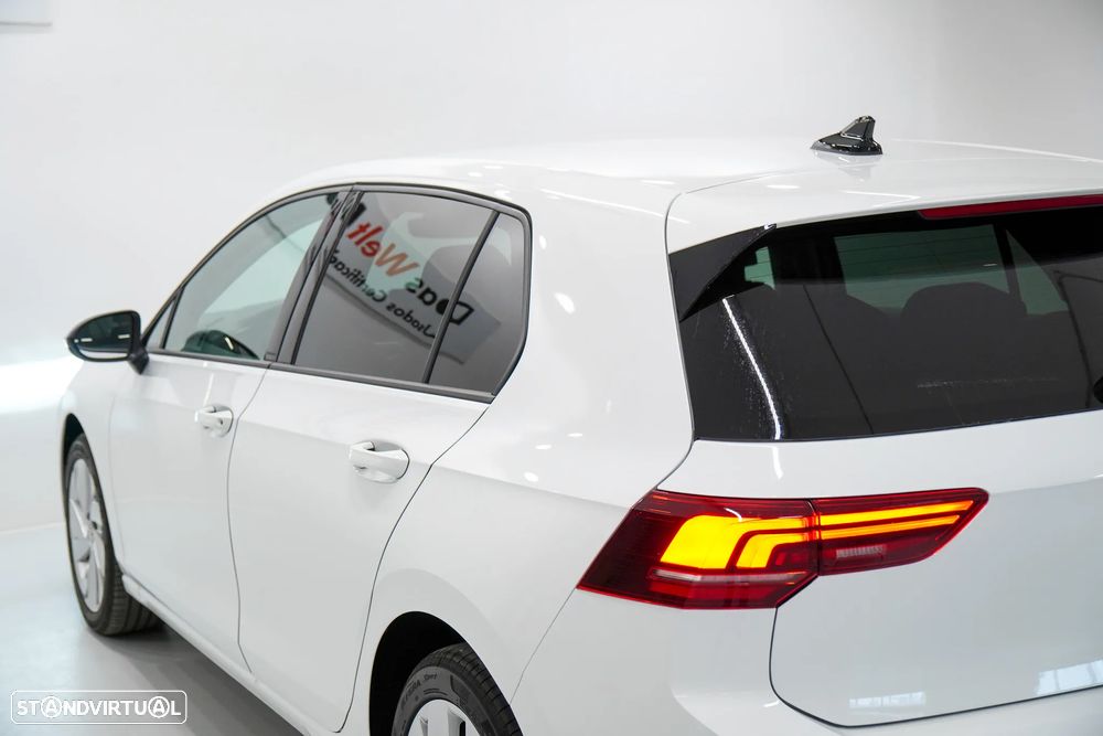 VW Golf 1.5 eTSI Urban DSG - 9