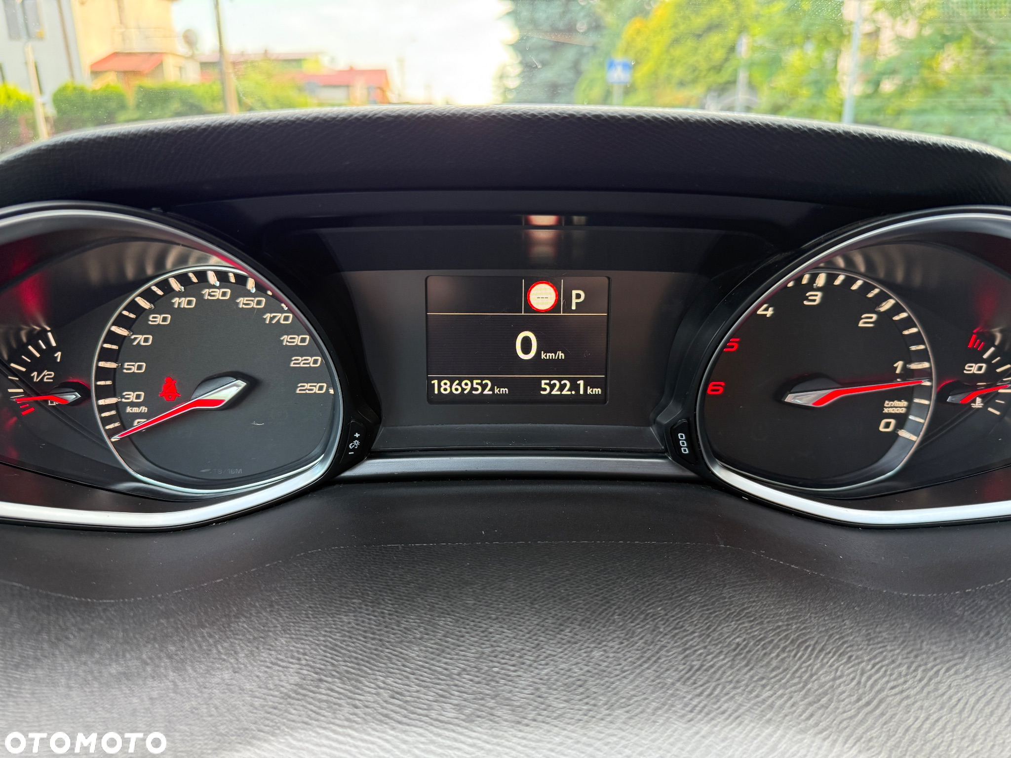 Peugeot 308 SW BlueHDi 120 EAT6 Stop & Start Allure - 36