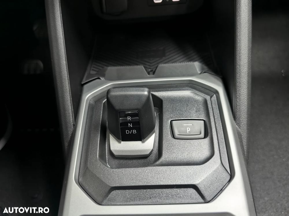 Dacia Duster HEV 140 Journey - 16