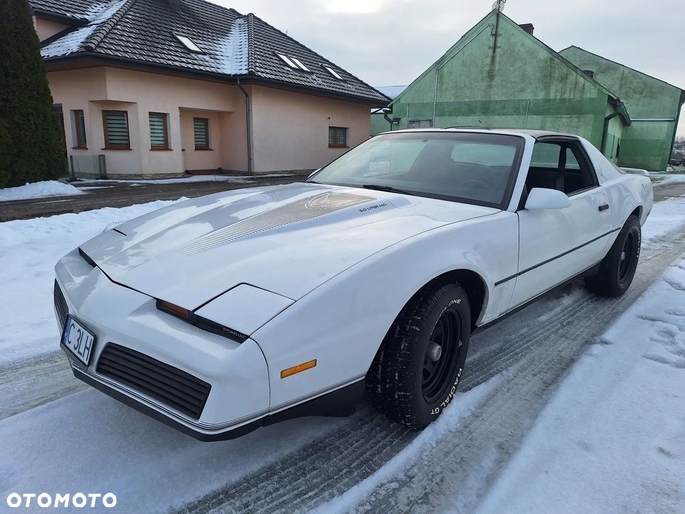 Pontiac Firebird - 8