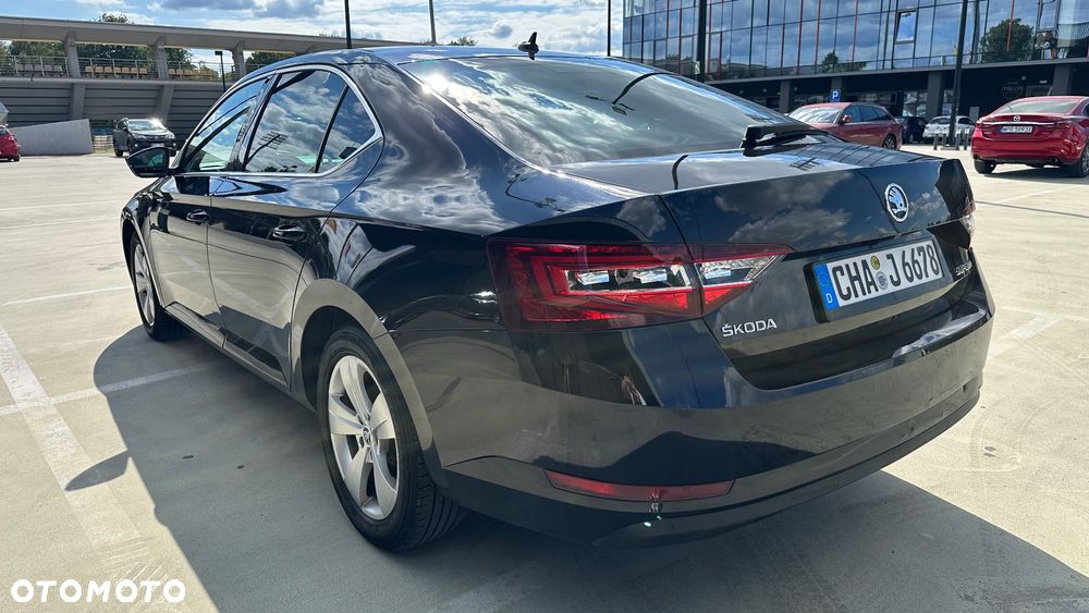 Skoda Superb - 4