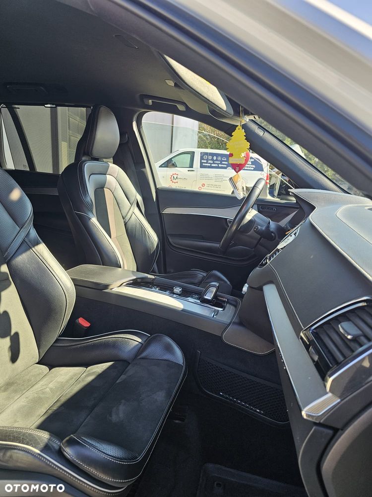 Volvo XC 90 - 17