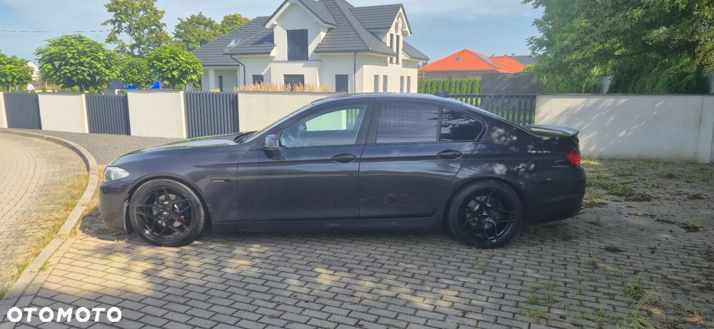 BMW Seria 5 520d - 11