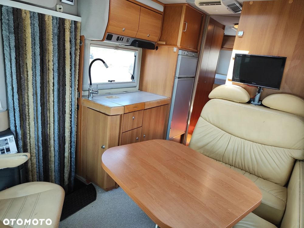 KNAUS Travel Liner 710GH - 18
