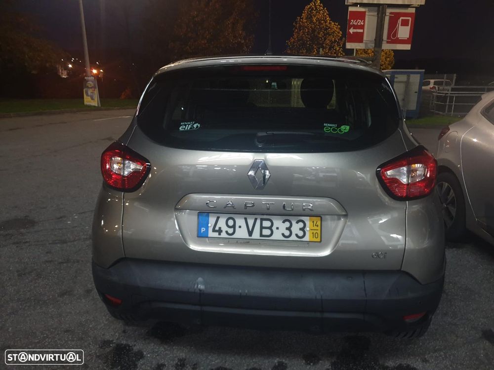 Renault Captur - 1