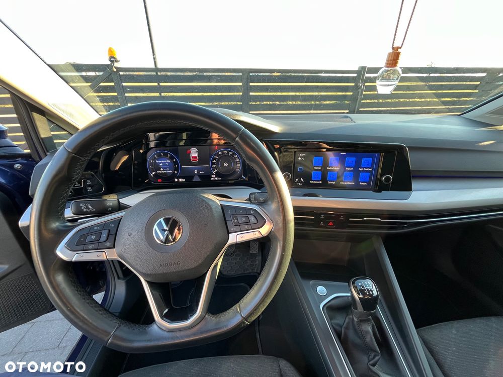 Volkswagen Golf 1.0 TSI Life - 12