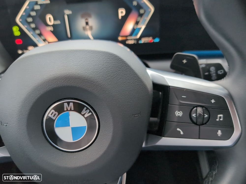 BMW 116 Pack Desportivo M - 23